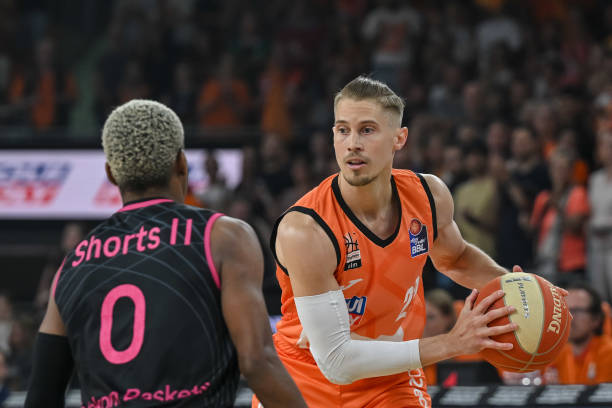 欧战的详细 欧战的详细